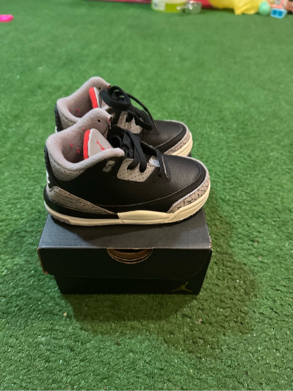 Toddler Black and Grey Retro Basketball Sneakers
